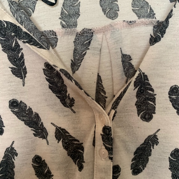 H&M feather too long sleeve - Picture 5 of 5